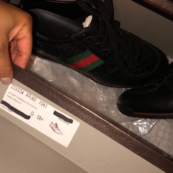 Men’s Signature Size 10 Sneakers in Black - Picture 6 of 6